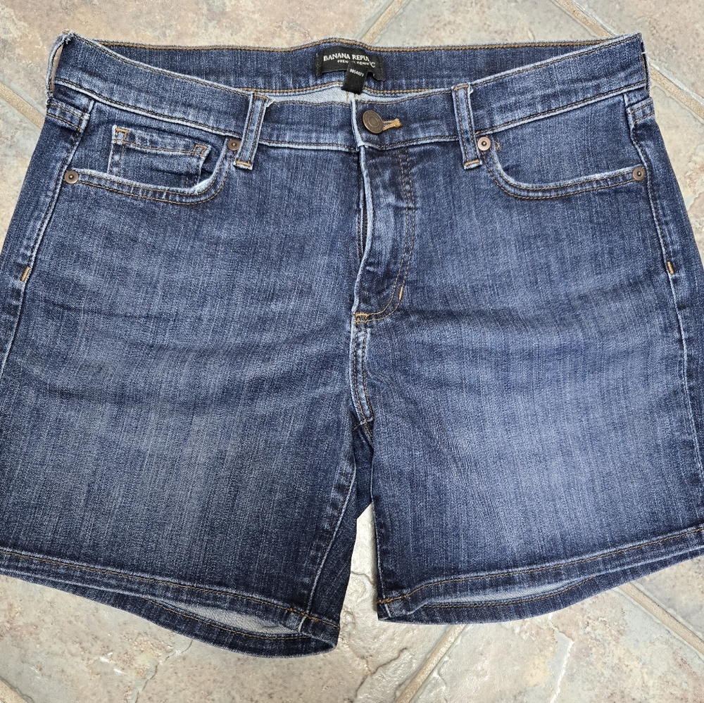 Banana Republic Dark Blue Premium Denim Shorts Sz 4